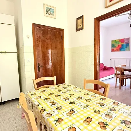P061 - Porto Recanati, Ampio E Comodo Quadrilocale Vicino Al Mare Apartmán