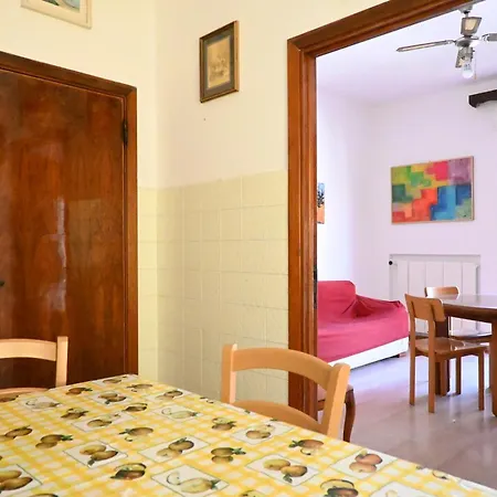 P061 - Porto Recanati, Ampio E Comodo Quadrilocale Vicino Al Mare *