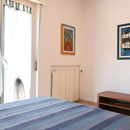 P061 - Porto Recanati, Ampio E Comodo Quadrilocale Vicino Al Mare *